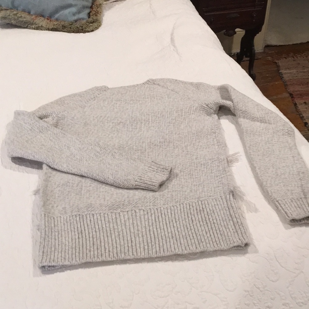 Sweater - Picture 3 of 4